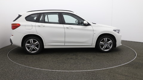 BMW X1 2019 (19) SDRIVE18D M SPORT