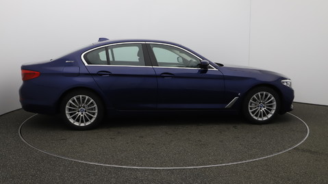 BMW 5 Series 2018 (68) 530E SE