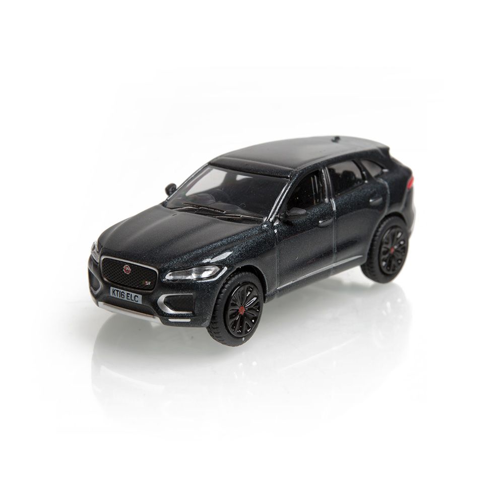 F-Pace 1:76 Scale Model image number null