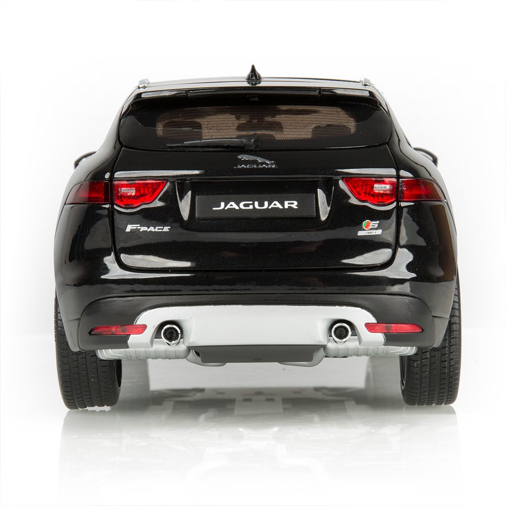 F-PACE 1:18 Scale Model image number null